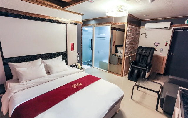 Show Drive In Hotel