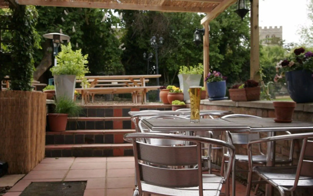 The White Hart