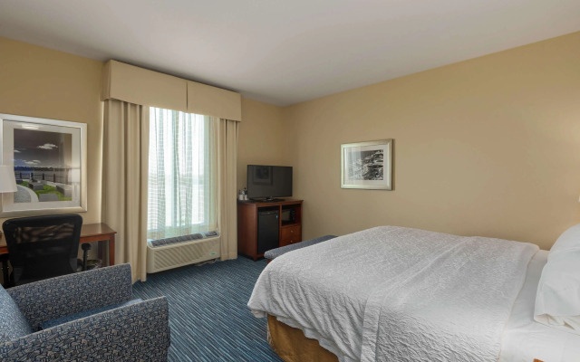 Hampton Inn & Suites Downtown Owensboro/Waterfront