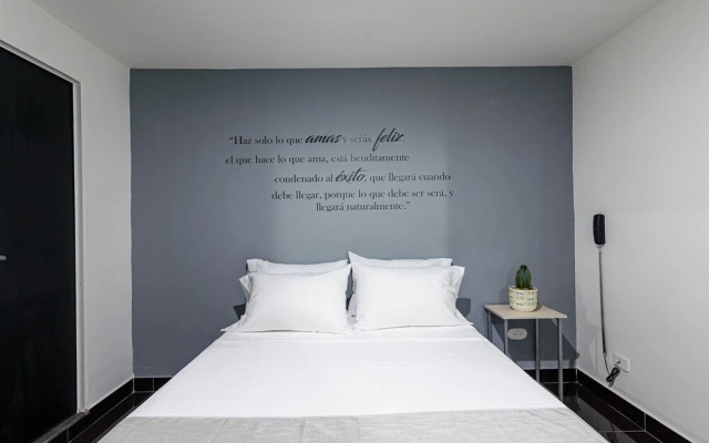 Alma Hotel