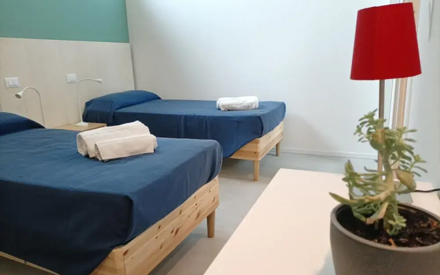 Bed and Bike Hostel