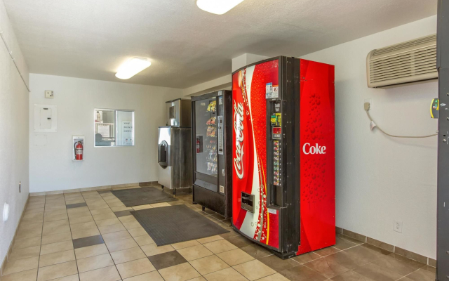 Motel 6 Phoenix North - Bell Road