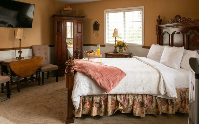 J Patrick Inn
