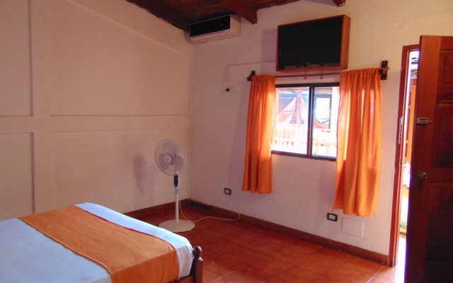 Hotel El Maltese – Lakefront