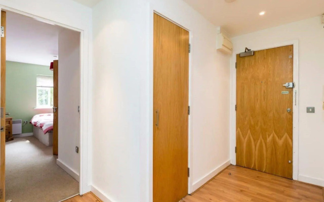 Carisbrook Court