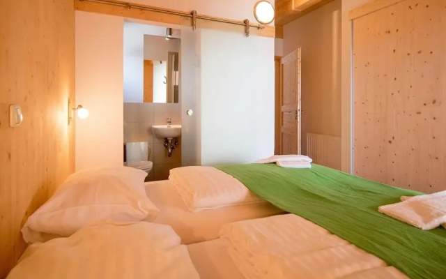 Chalet in Turracherhohe With Sauna & Ski Access