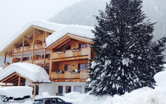 Monti Pallidi Bed and Breakfast Apartments
