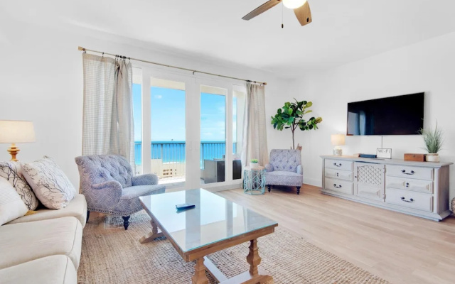 Laketown Wharf 1714