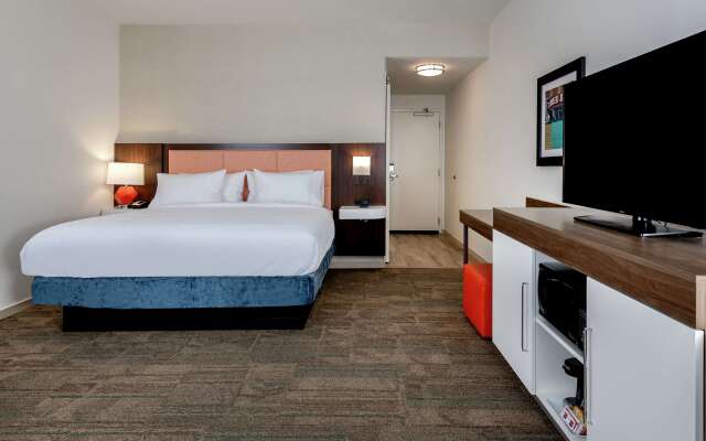 Hampton Inn Baltimore Bayview Campus