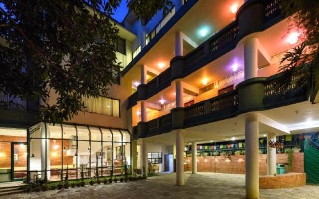 Отель Dondrub Guest House Непал, Катманду - отзывы, цены и фото номеров - забронировать отель Dondrub Guest House онлайн вид на фасад