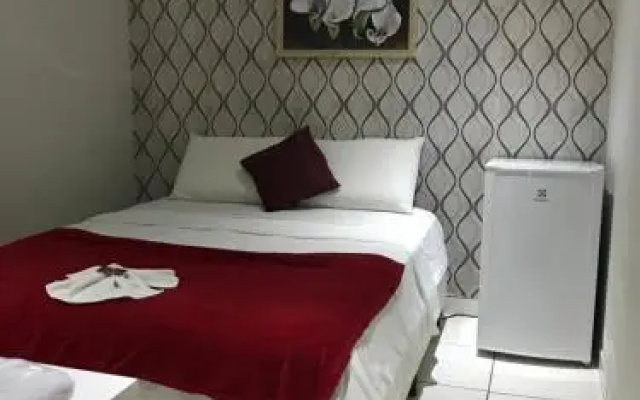 Hotel Cristal Inn