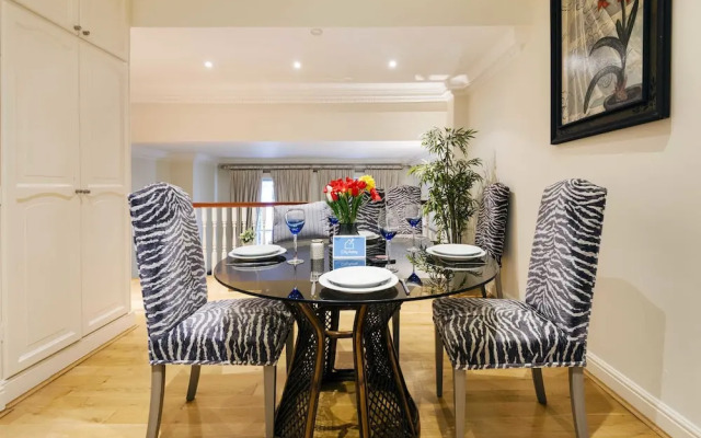 The South Kensington Courtfield Gardens - SM01