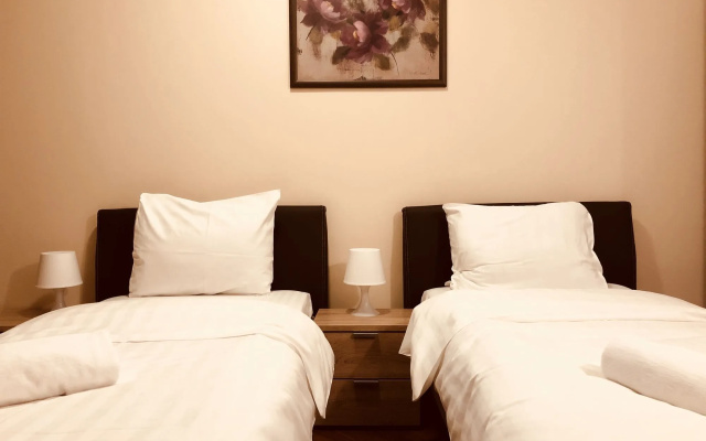 Monte Carlo Palace Rooms