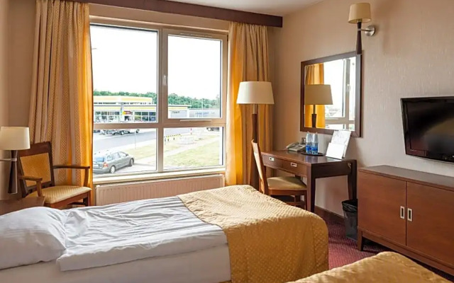 Hotel Lotos MOP Oleśnica Mała