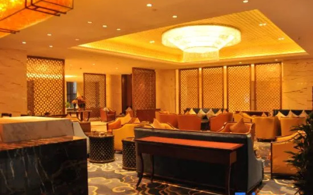 Yangzhong Juntai Hotel
