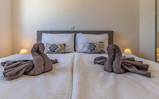 Pretty Apartment in Banjole near Sea Beach & Town Center