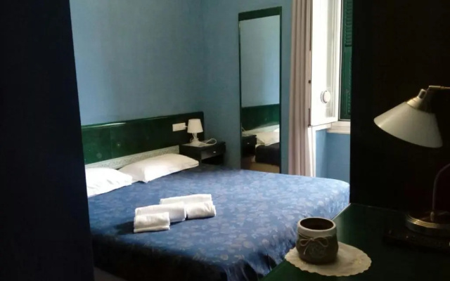 Hotel Suisse Genova
