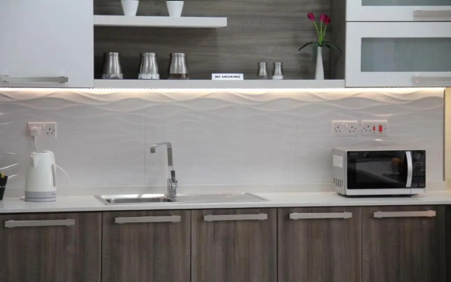 Interlace Apartment