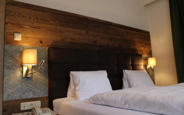 Hotel Rauscher und Paracelsus