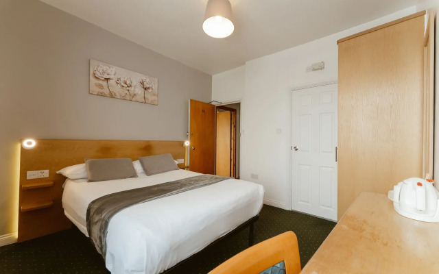 Star Hotel