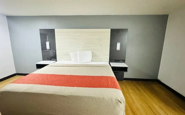 Evergreen Inn Portland Airport