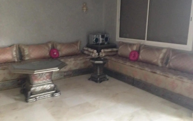 Villa 33 haut standing Avec piscine et Hammam