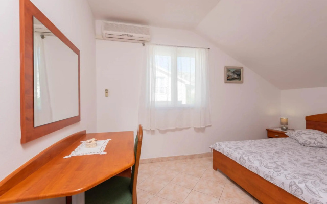 Ora  - Apartments with Pool - A11(4+2)
