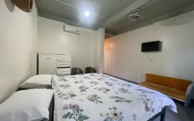Tropical retreat Homestay