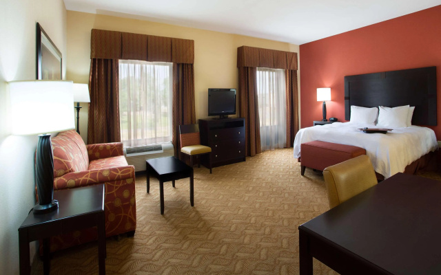 Hampton Inn & Suites Laurel, MS