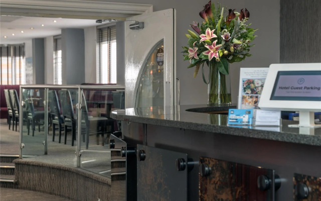 Best Western The Plough Hotel