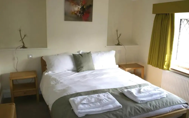 The Priory Court Hotel