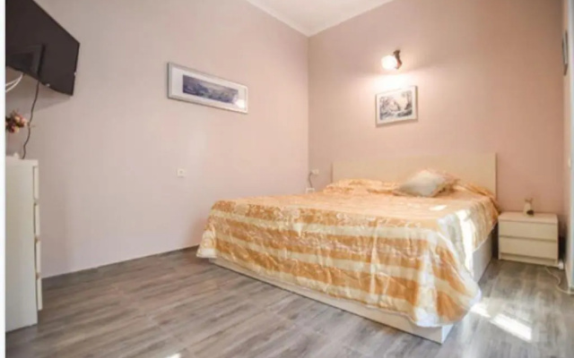 Apartment 55