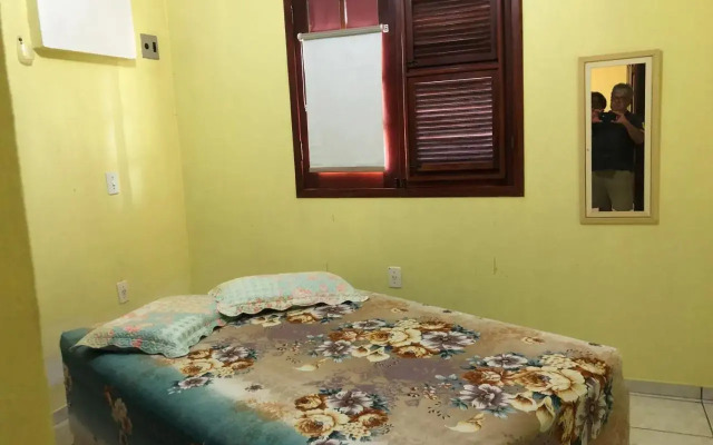 Casa de 4 quartos á 6Km da praia de Lagoinha-ce