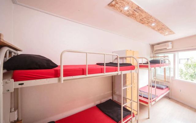 H HOSTEL Itaewon