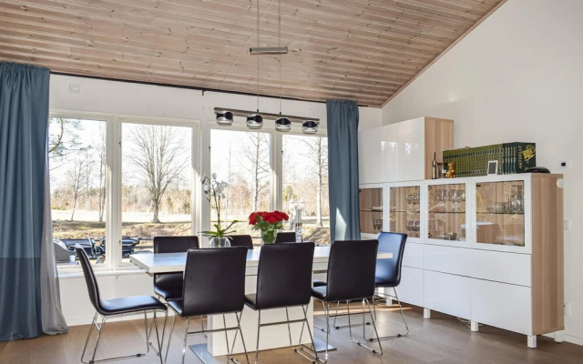 Nice Home in Lekeryd With 3 Bedrooms, Sauna and Wifi