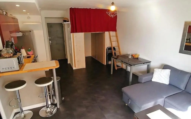 Charmant studio proche de Nice à 300m des plages