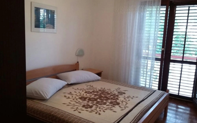 Apartments Pere