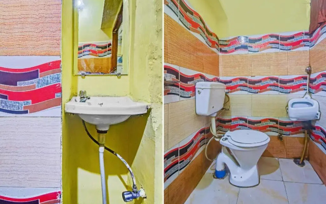 Hotel Ratnakar Plaza by OYO Rooms