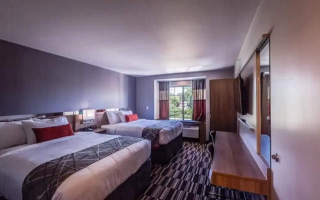 Microtel Inn & Suites by Wyndham Amsterdam