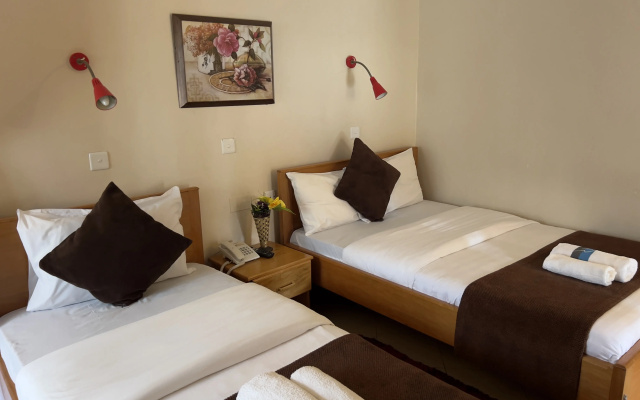 Sunset Hotel Entebbe