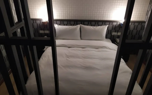 Chillax Inn