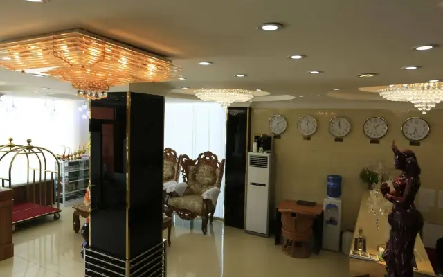 Hotel Moe Thee