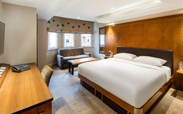 Radisson Blu Hotel, London Tottenham Court Road