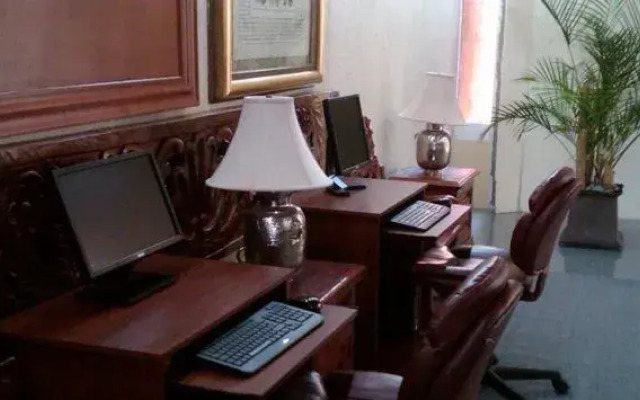 Quinta del Rey Express