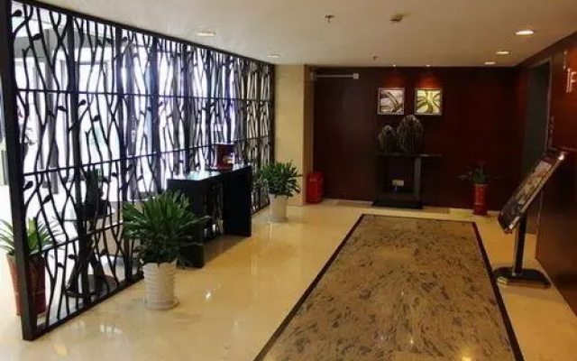 Home Inn Hongqiao Airport - Shanghai