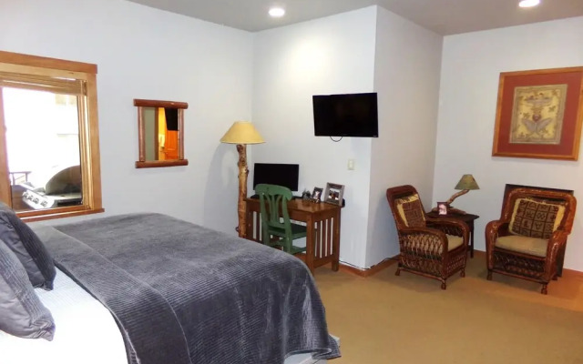 Arapahoe Lodge 1 Bed 2 Bath
