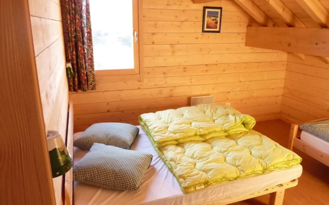 Wooden Chalet With a Washer, Near a Lake