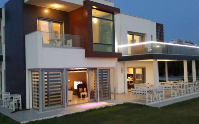 Mavi Panorama Butik Hotel Турция, Чешме - отзывы, цены и фото номеров - забронировать отель Mavi Panorama Butik Hotel онлайн вид на фасад