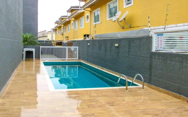 Casa com WiFi a 250m da Praia de Massaguacu SP