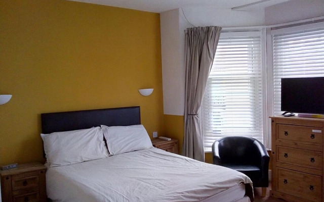 Seamore Guest House